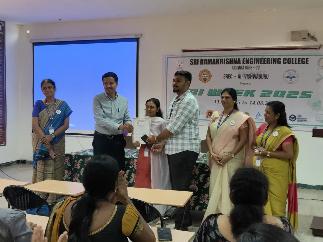 Idea Pitch - AI Week 2025